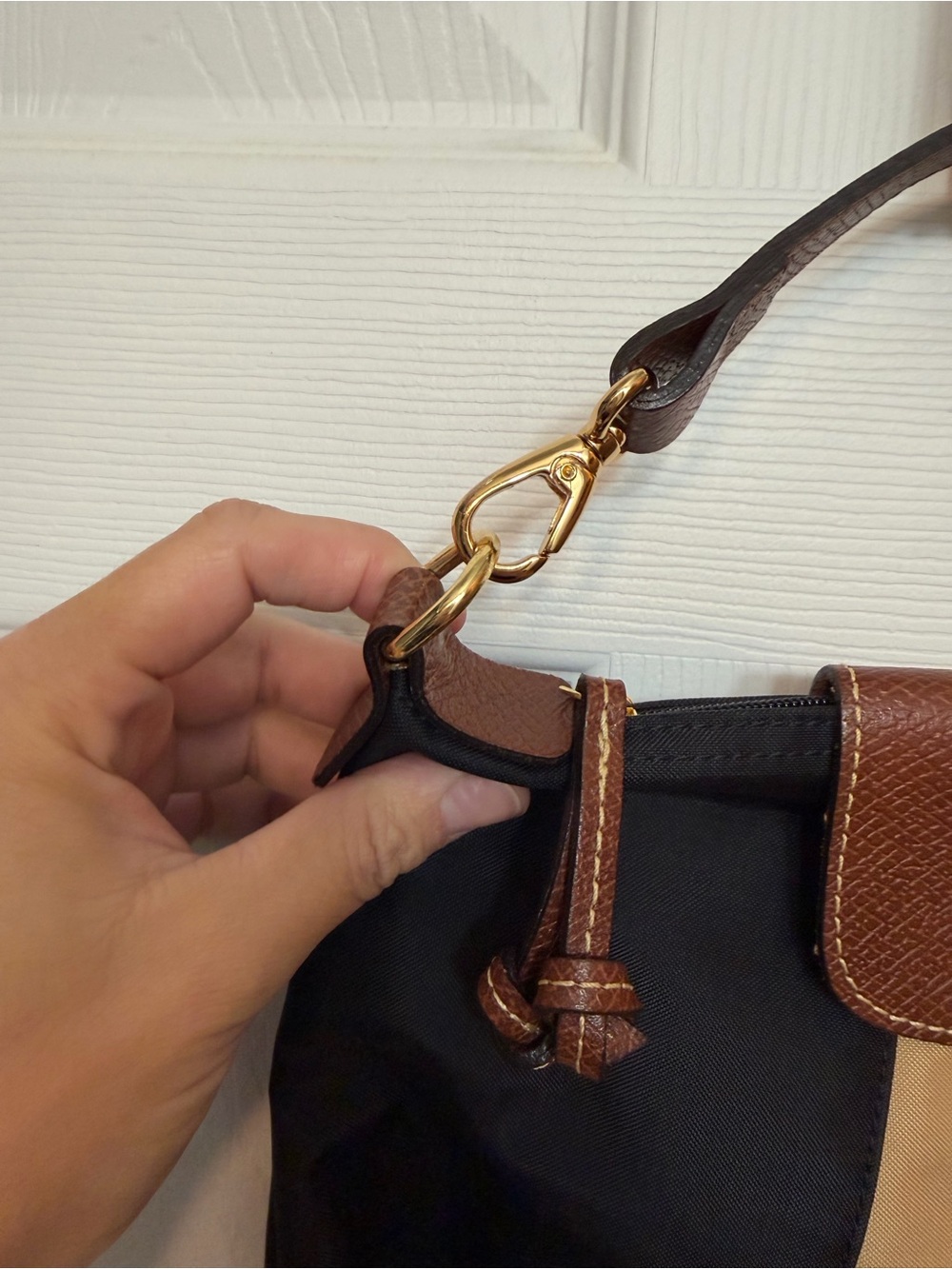 Longchamp Shoulder Bag - Picture 3 of 9